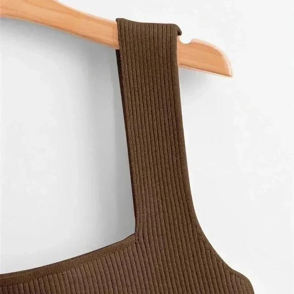 Coffee Brown Casual Women's Solid Ribbed Knit Top - Picture 3 of 4